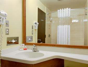 ホテル Ramada Limited ゴリータ エクステリア 写真